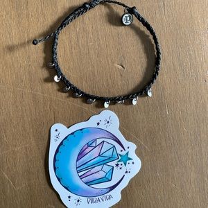Pura Vida bracelet and sticker